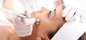 Peeling de Diamante,Tratamento das Rugas,Poros Dilatados, Cicatrizes de Acnes, Sardas, Manchas e Queloides no rosto.
